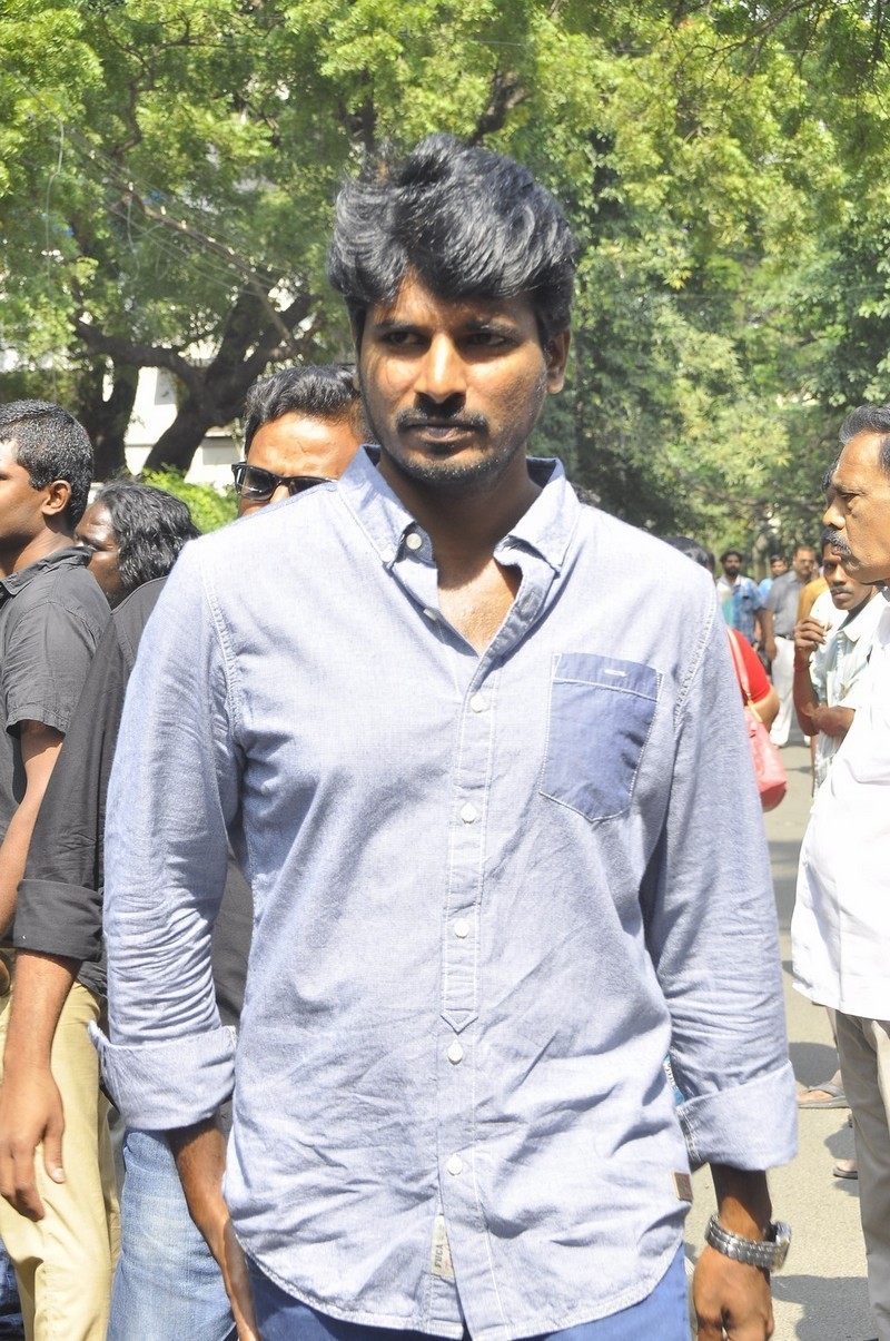 Director K Balachander Condolences Photos - 48 / 255 photos