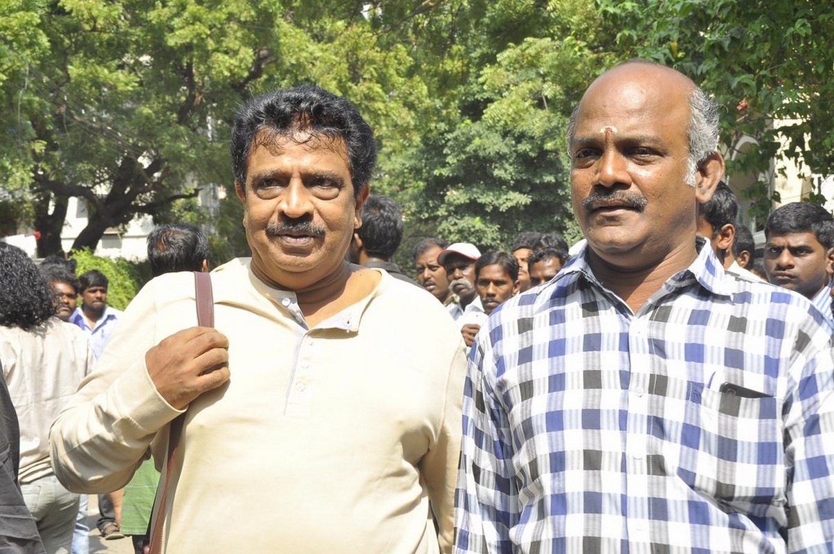Director K Balachander Condolences Photos - 60 / 255 photos