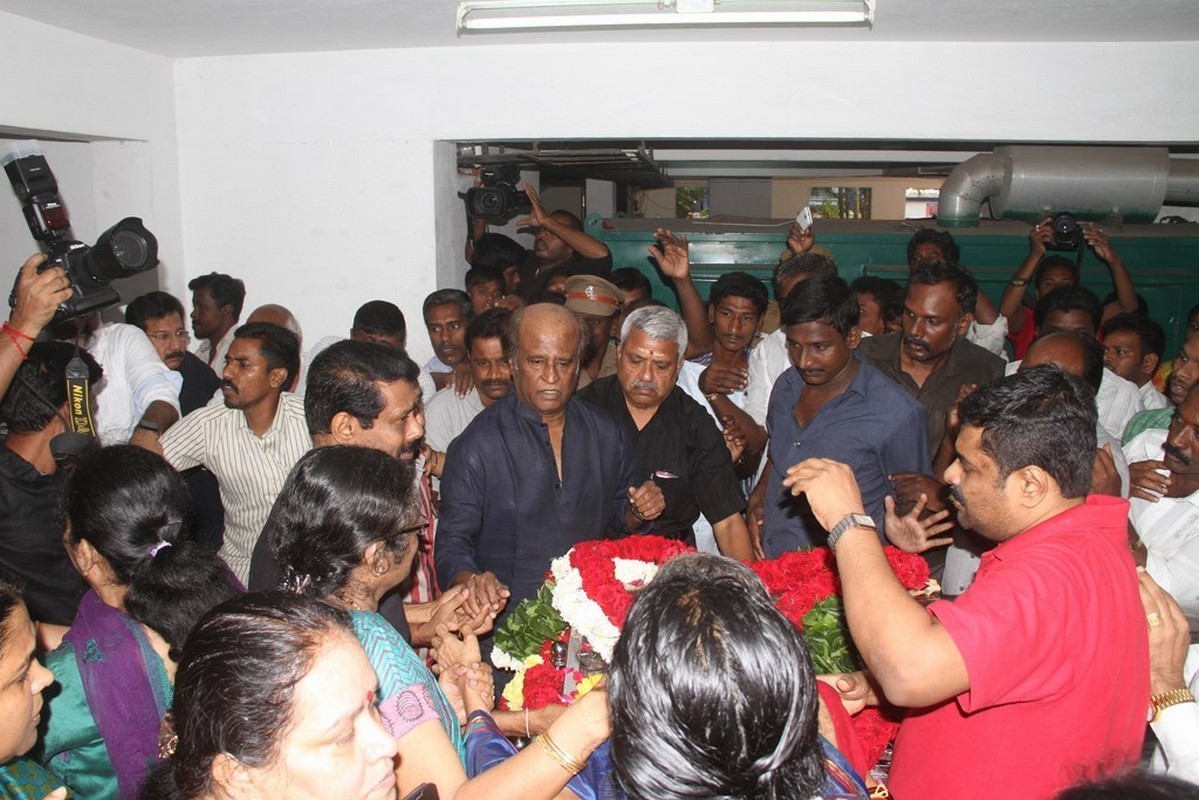 Director K Balachander Condolences Photos - 83 / 255 photos