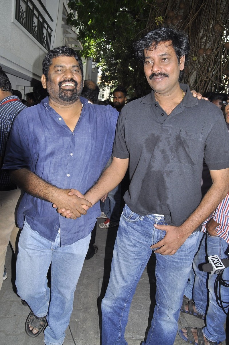 Director K Balachander Condolences Photos - 85 / 255 photos