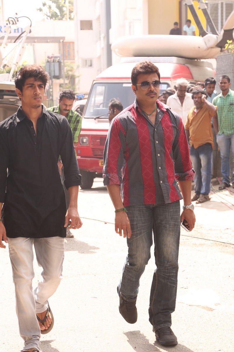 Director K Balachander Condolences Photos - 152 / 255 photos