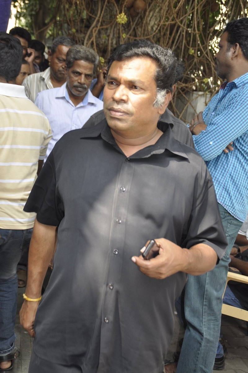 Director K Balachander Condolences Photos - 251 / 255 photos