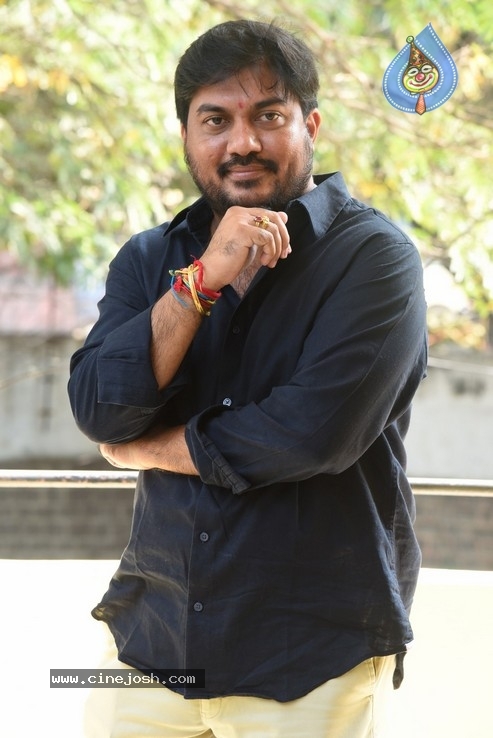 Director Krishna Vijay Photos - 4 / 21 photos