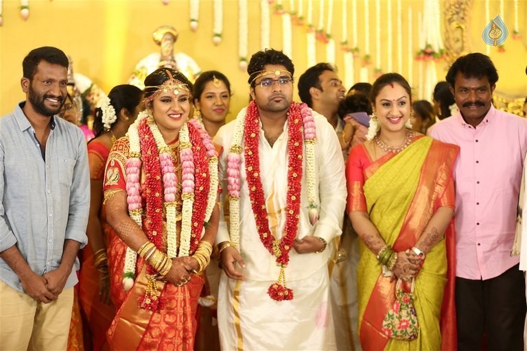 Director KS Ravikumar Daughter Marriage Photos - 2 / 8 photos