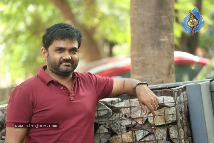 Director Maruthi Photos - 15 / 23 photos