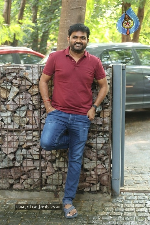 Director Maruthi Photos - 17 / 23 photos