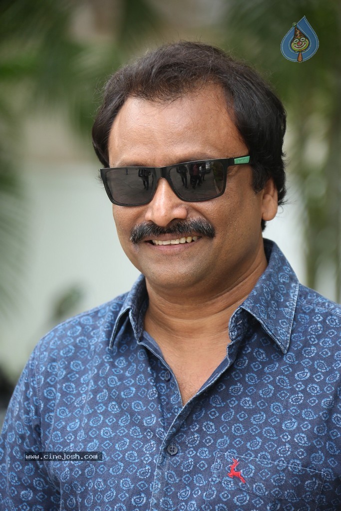 Director Neelakanta Stills - 13 / 39 photos