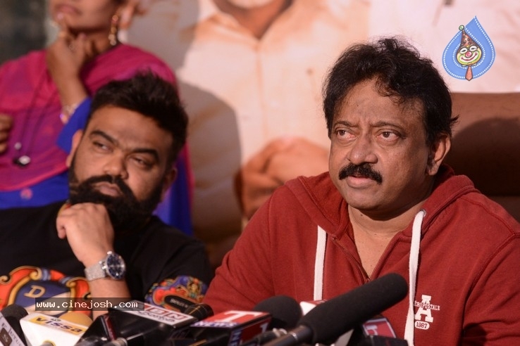 Director Ram Gopal Varma Photos - 16 / 21 photos