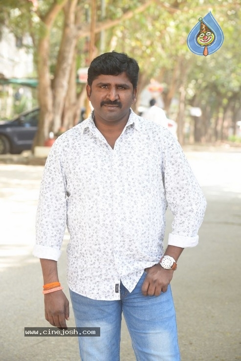 Director Sekhar Reddy Photos - 7 / 19 photos