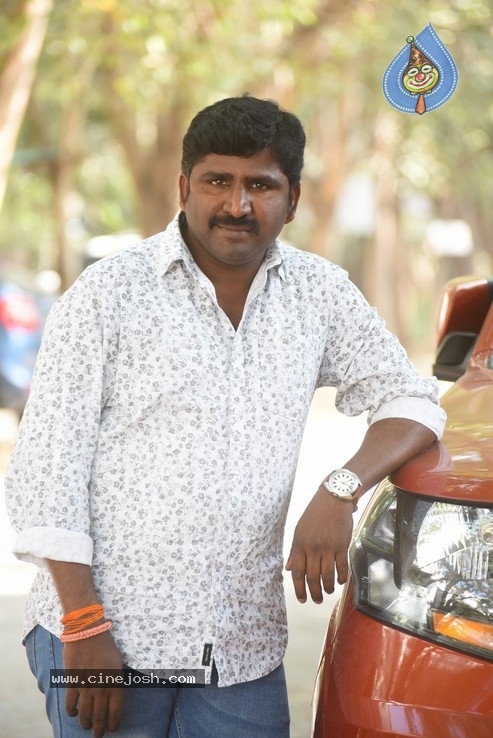 Director Sekhar Reddy Photos - 11 / 19 photos