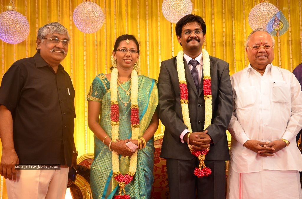 Director SP Muthuraman Family Wedding Reception - 52 / 69 photos