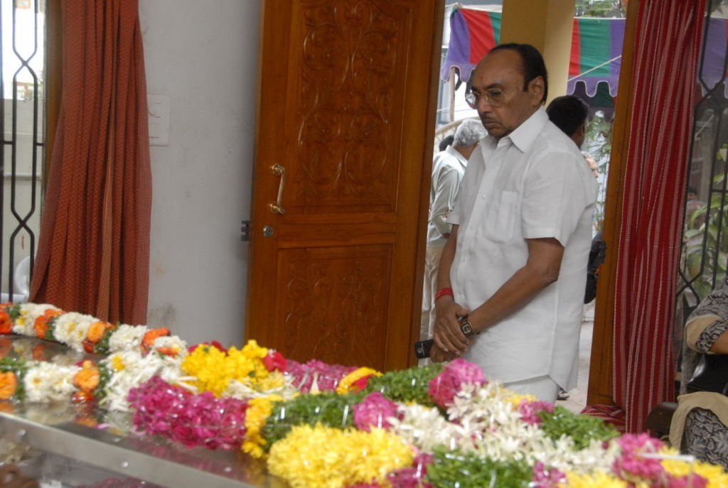 V Madhusudhana Rao Condolences Photos - 6 / 49 photos