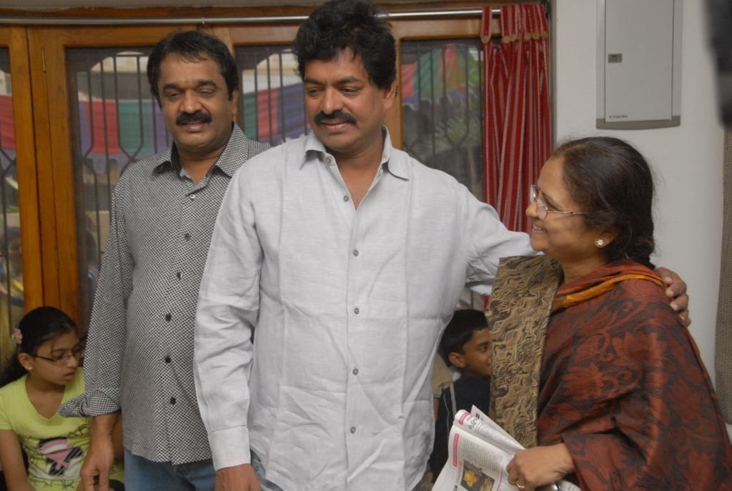 V Madhusudhana Rao Condolences Photos - 7 / 49 photos