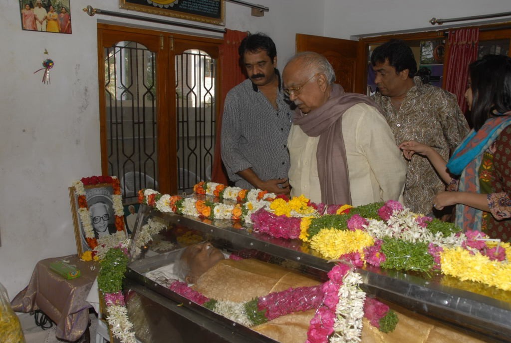 V Madhusudhana Rao Condolences Photos - 8 / 49 photos