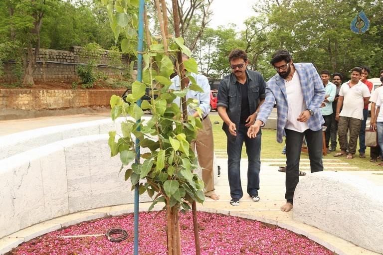 Dr. D. Ramanaidu Memorial Event - 42 / 59 photos