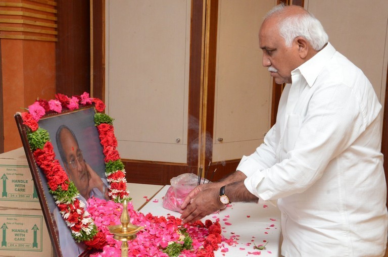 Edida Nageswara Rao Condolences Meet - 39 / 52 photos