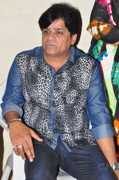 Edida Nageswara Rao Condolences Photos 2 - 7 / 138 photos