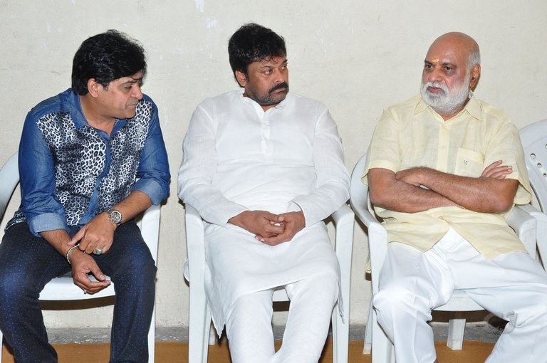 Edida Nageswara Rao Condolences Photos 2 - 89 / 138 photos