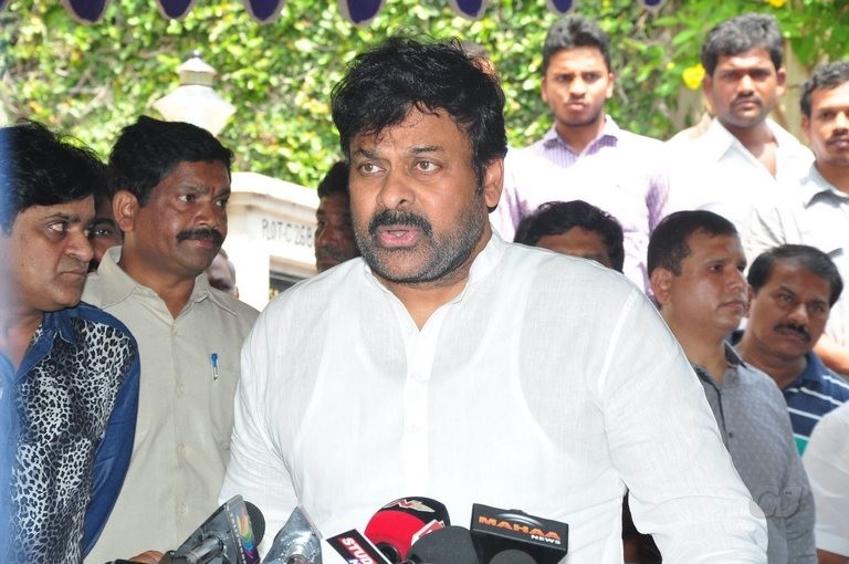 Edida Nageswara Rao Condolences Photos 2 - 93 / 138 photos