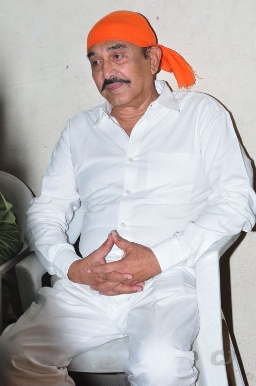 Edida Nageswara Rao Condolences Photos 2 - 118 / 138 photos