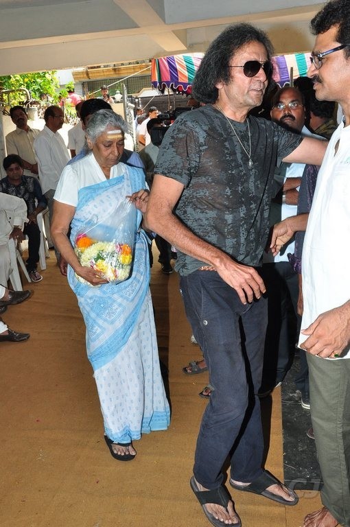 Edida Nageswara Rao Condolences Photos 2 - 120 / 138 photos