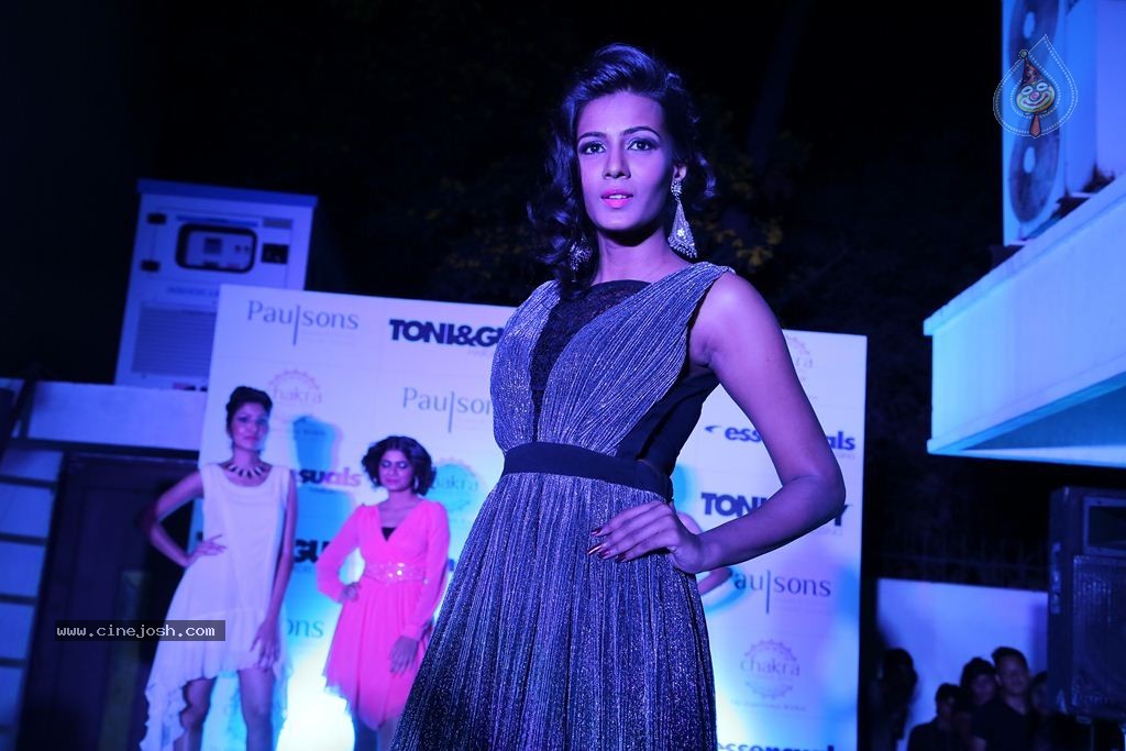 Essensuals Toni And Guy Salon Launch - 15 / 59 photos