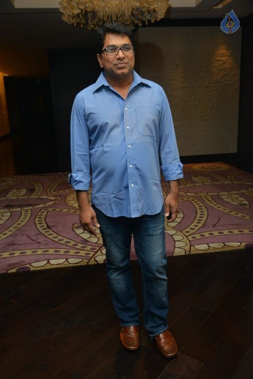 Ex MLA Venkat Rao Birthday Party - 37 / 68 photos