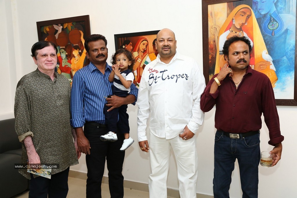 Romeo Team at Expression of Colours Inauguration - 12 / 90 photos
