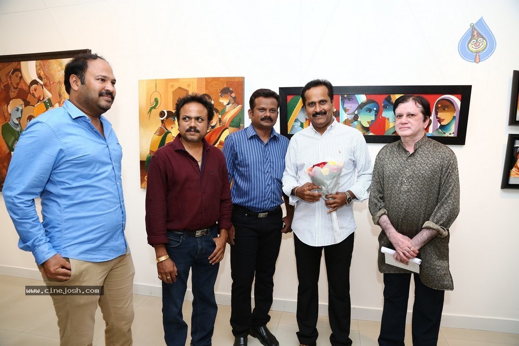 Romeo Team at Expression of Colours Inauguration - 37 / 90 photos