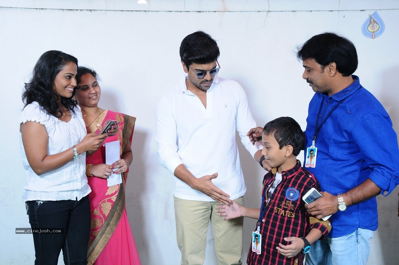 Fans Meet Ram Charan - 70 / 70 photos