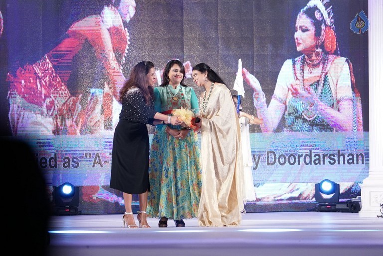 FICCI FLO Women Achievers Fashion Show - 29 / 176 photos