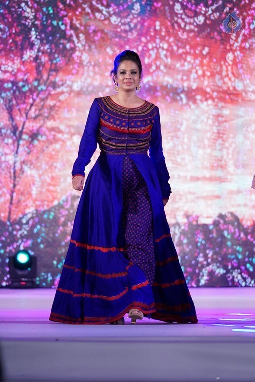 FICCI FLO Women Achievers Fashion Show - 61 / 176 photos