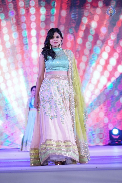 FICCI FLO Women Achievers Fashion Show - 120 / 176 photos