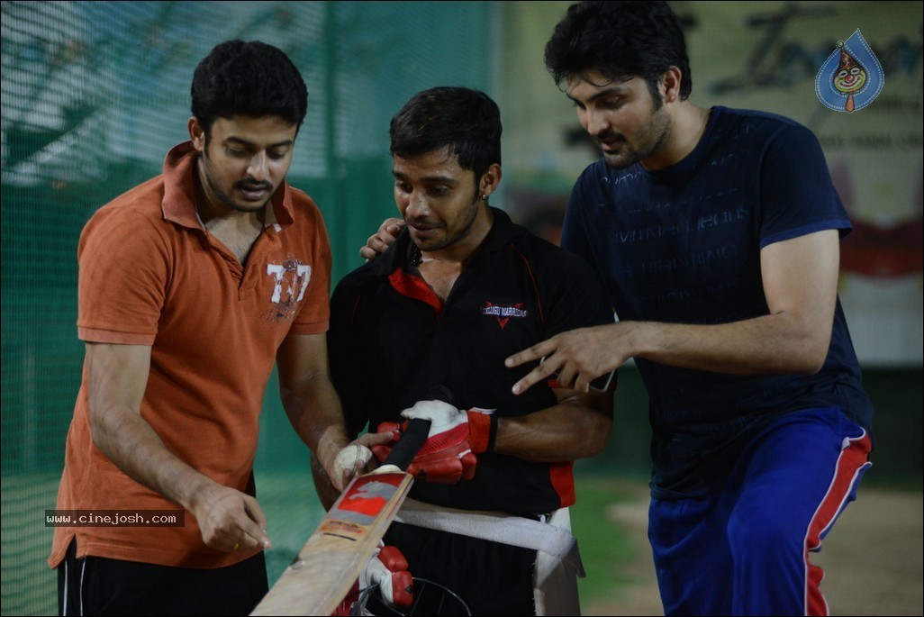 Film Stars Cricket Practice for LLCC - 18 / 79 photos