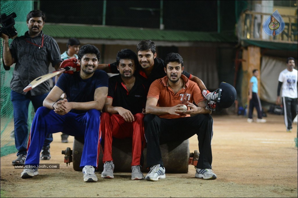 Film Stars Cricket Practice for LLCC - 33 / 79 photos