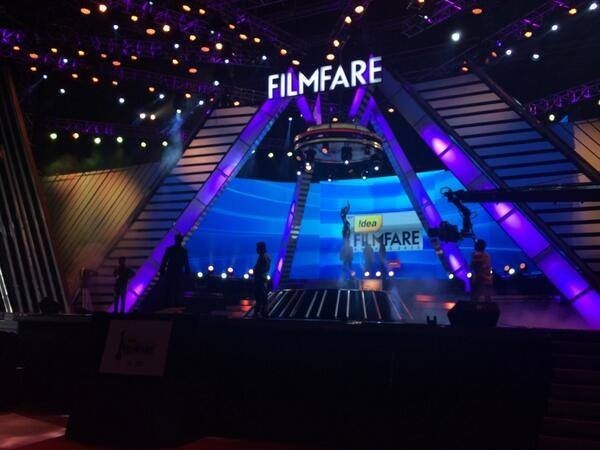 Filmfare Awards 2013 Photos - 87 / 94 photos
