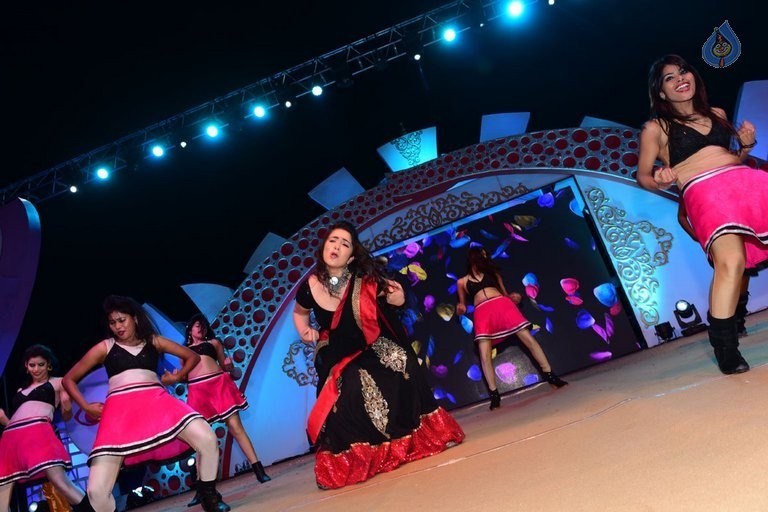 FNCC New Year Bash 2016 - 96 / 115 photos