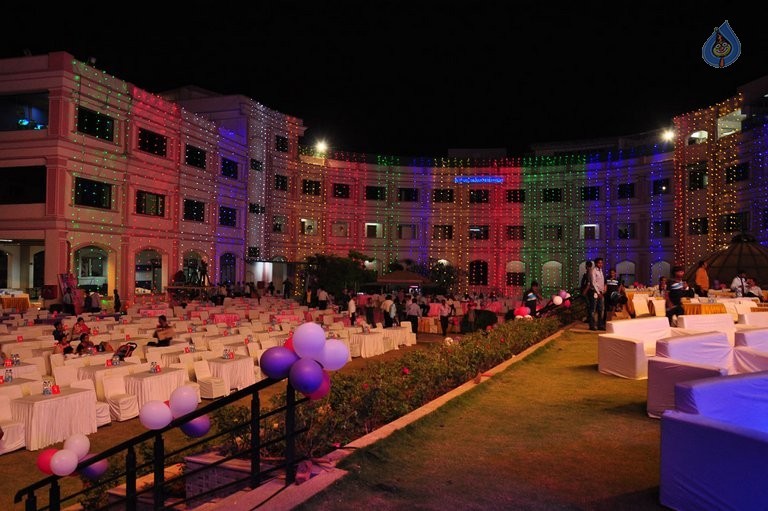 FNCC New Year Bash 2016 - 101 / 115 photos