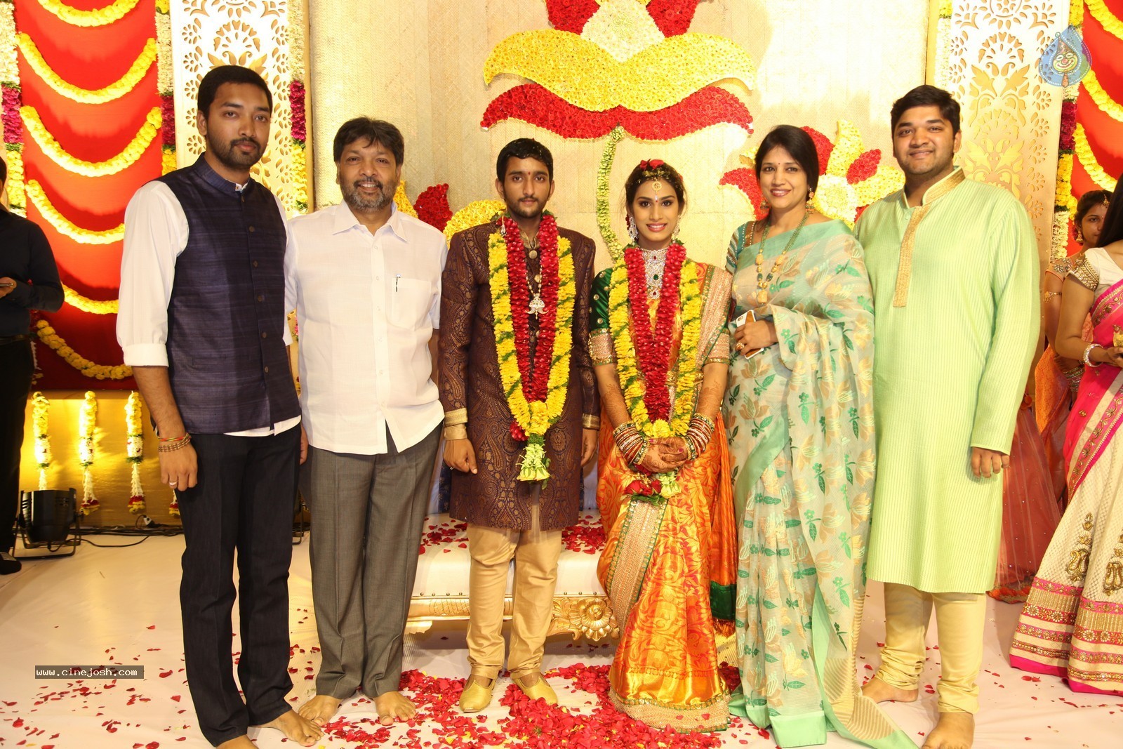 G Adiseshagiri Rao Son Engagement Photos - 115 / 131 photos