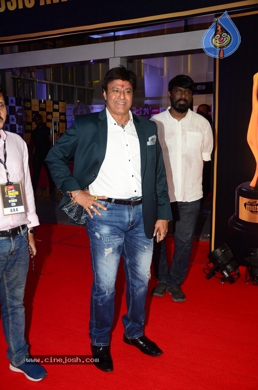 Gaana Mirchi Music Awards South 2018 - 15 / 43 photos