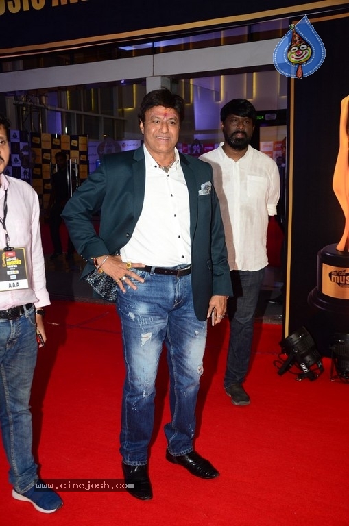 Gaana Mirchi Music Awards South 2018 - 16 / 43 photos