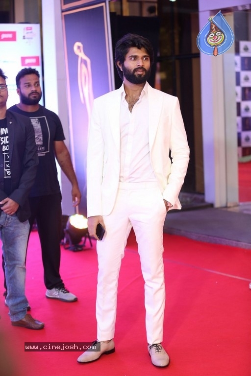 Gaana Mirchi Music Awards South 2018 - 22 / 43 photos