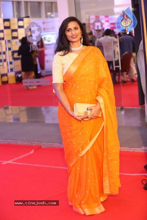 Gaana Mirchi Music Awards South 2018 set 01 - 29 / 35 photos
