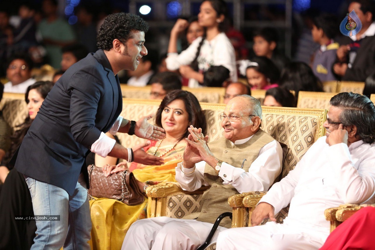 Gama Tollywood Music Awards 2014 - 36 / 150 photos