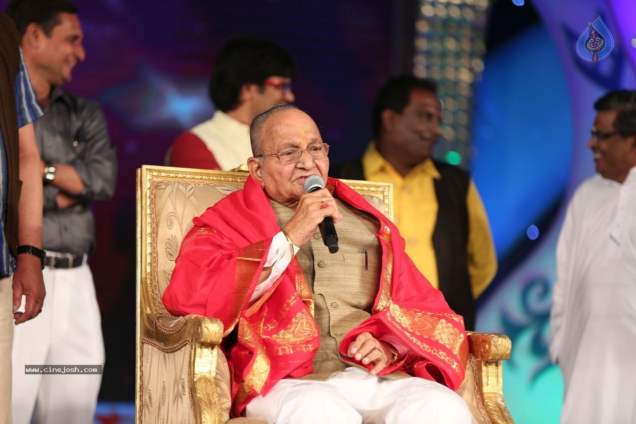 Gama Tollywood Music Awards 2014 - 96 / 150 photos