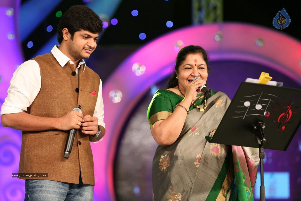 Gama Tollywood Music Awards 2014 - 98 / 150 photos