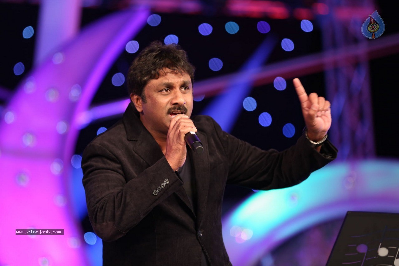 Gama Tollywood Music Awards 2014 - 99 / 150 photos