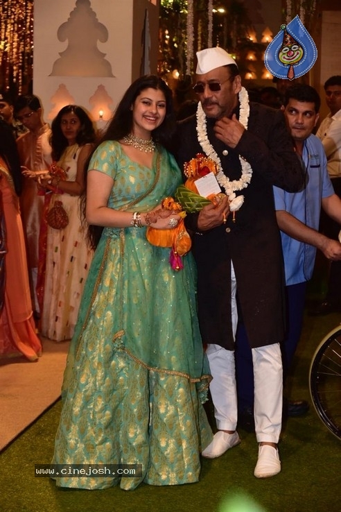 Ganesh Chaturthi Celebrations at Anil Ambani House - 29 / 54 photos