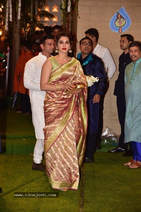 Ganesh Chaturthi Celebrations at Anil Ambani House - 45 / 54 photos