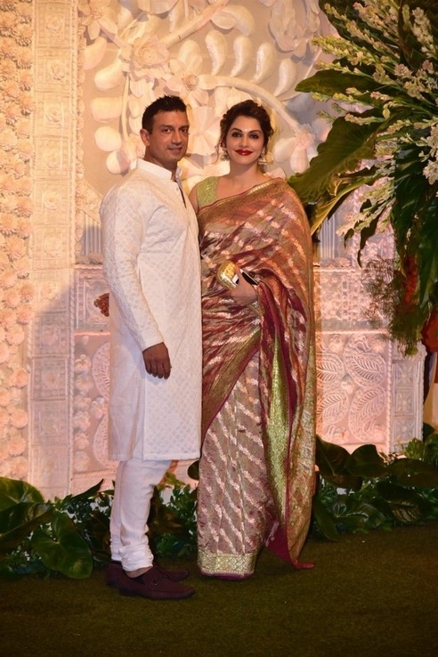 Ganesh Chaturthi Celebrations at Anil Ambani House - 23 / 54 photos